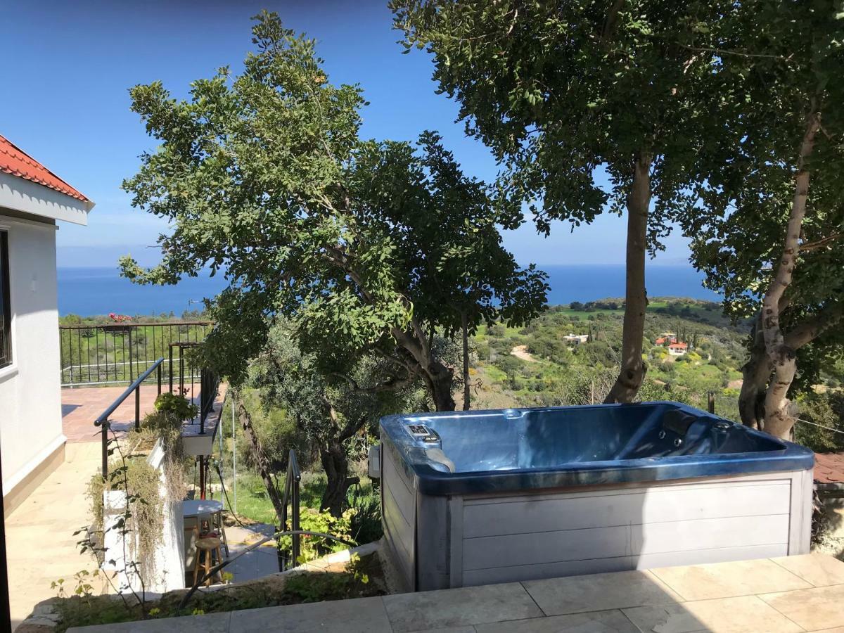 Philip'S Holiday House Нео Хорио Екстериор снимка